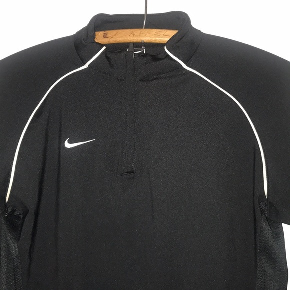 Nike Tops - NIKE DRYFIT QUARTERZIP